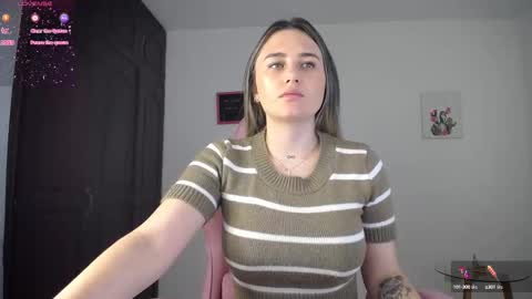 Snapshot of veronika__winslow_ chatting on September 21, 2025, 5:20 am Vero online show from September 21, 2025, 5:20 am