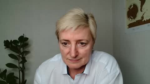 verony_ online show from March 7, 2025, 5:38 pm