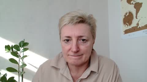 verony_ online show from March 11, 2025, 8:52 am