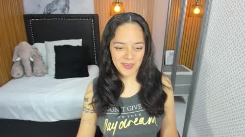 VEROS online show from September 26, 2025, 2:15 am