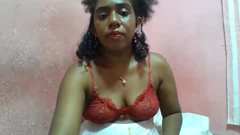 Snapshot of verronique1511 chatting on February 15, 2025, 11:06 am verronique1511 online show from February 15, 2025, 11:06 am