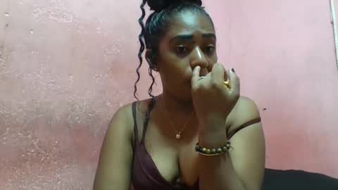 Snapshot of verronique1511 chatting on February 21, 2025, 3:43 pm verronique1511 online show from February 21, 2025, 3:43 pm