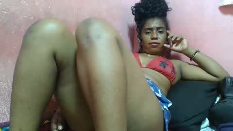 Snapshot of verronique1511 chatting on February 21, 2025, 6:48 pm verronique1511 online show from February 21, 2025, 6:48 pm