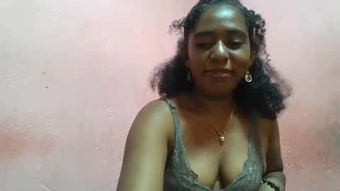 Snapshot of verronique1511 chatting on March 11, 2025, 11:01 am verronique1511 online show from March 11, 2025, 11:01 am