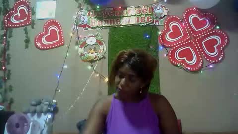 Snapshot of verronique1511 chatting on December 16, 2025, 4:23 pm verronique1511 online show from December 16, 2025, 4:23 pm