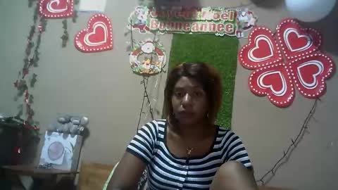 Snapshot of verronique1511 chatting on December 20, 2025, 2:51 am verronique1511 online show from December 20, 2025, 2:51 am