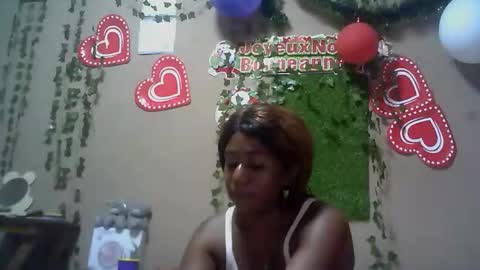 Snapshot of verronique1511 chatting on January 8, 2026, 7:27 pm verronique1511 online show from January 8, 2026, 7:27 pm