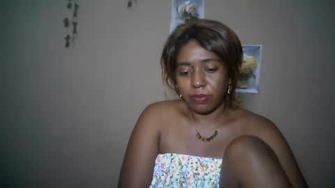 Snapshot of verronique1511 chatting on April 28, 2026, 10:26 pm verronique1511 online show from April 28, 2026, 10:26 pm