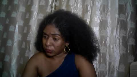 Snapshot of verronique1511 chatting on May 12, 2026, 6:54 am verronique1511 online show from May 12, 2026, 6:54 am