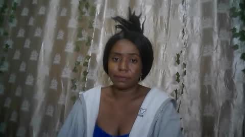 Snapshot of verronique1511 chatting on May 23, 2026, 6:12 pm verronique1511 online show from May 23, 2026, 6:12 pm