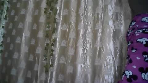 Snapshot of verronique1511 chatting on May 27, 2026, 5:15 am verronique1511 online show from May 27, 2026, 5:15 am