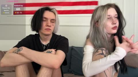 veryraretwins online show from March 29, 2026, 4:23 am