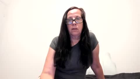 Snapshot of verysassypeachgoddess chatting on April 8, 2026, 3:06 am verysassypeachgoddess online show from April 8, 2026, 3:06 am