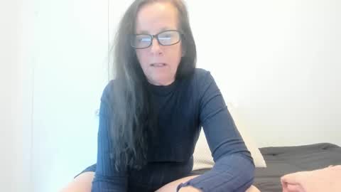 Snapshot of verysassypeachgoddess chatting on May 2, 2026, 12:10 pm verysassypeachgoddess online show from May 2, 2026, 12:10 pm