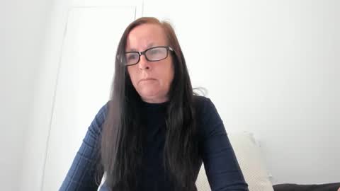 Snapshot of verysassypeachgoddess chatting on May 6, 2026, 1:49 pm verysassypeachgoddess online show from May 6, 2026, 1:49 pm