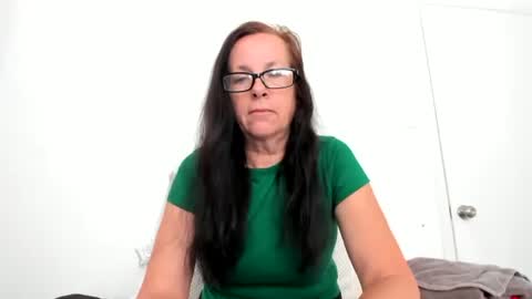 Snapshot of verysassypeachgoddess chatting on May 16, 2026, 2:38 pm verysassypeachgoddess online show from May 16, 2026, 2:38 pm