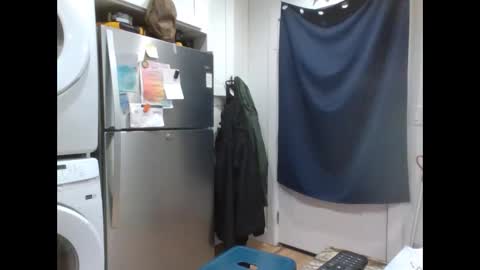 verysmallpeni online show from January 1, 2025, 6:06 pm