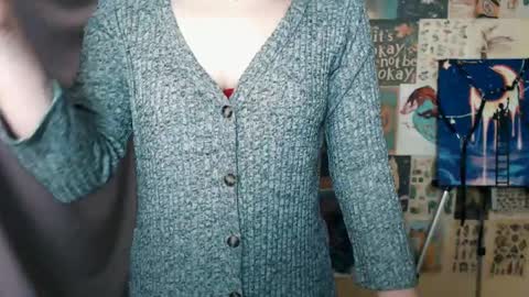 Snapshot of veryveryvery_shy chatting on February 21, 2025, 6:51 am veryveryvery_shy online show from February 21, 2025, 6:51 am