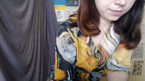 Snapshot of veryveryvery_shy chatting on September 20, 2025, 5:19 am veryveryvery_shy online show from September 20, 2025, 5:19 am