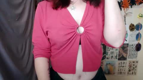 Snapshot of veryveryvery_shy chatting on October 16, 2025, 5:52 am veryveryvery_shy online show from October 16, 2025, 5:52 am