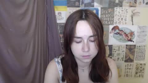 Snapshot of veryveryvery_shy chatting on November 25, 2025, 12:05 pm veryveryvery_shy online show from November 25, 2025, 12:05 pm