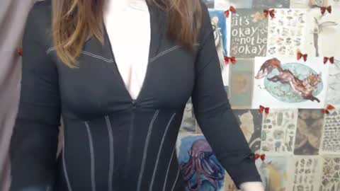 veryveryvery_shy online show from January 17, 2026, 6:51 am