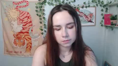 Snapshot of veryveryvery_shy chatting on June 29, 2026, 5:35 am veryveryvery_shy online show from June 29, 2026, 5:35 am