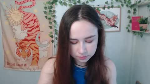 Snapshot of veryveryvery_shy chatting on July 4, 2026, 5:46 am veryveryvery_shy online show from July 4, 2026, 5:46 am