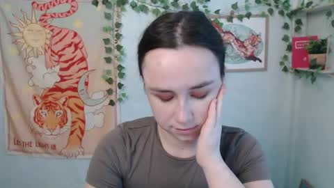 Snapshot of veryveryvery_shy chatting on July 14, 2026, 10:21 am veryveryvery_shy online show from July 14, 2026, 10:21 am