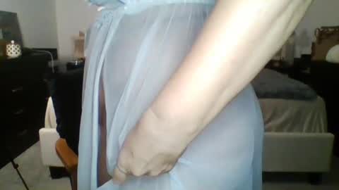 vestavalstar online show from September 15, 2025, 11:38 pm