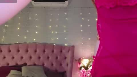 Alice  please dont forget to thumbs up me  online show from February 20, 2026, 5:15 am