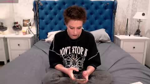 Via online show from March 21, 2026, 2:09 pm