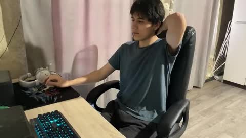 vialeras online show from November 30, 2025, 7:12 am