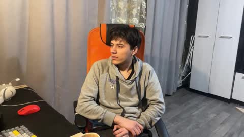 vialeras online show from February 7, 2026, 4:54 pm