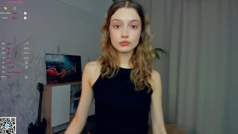 Snapshot of vibes_of_joy chatting on February 3, 2025, 7:07 am Mikky online show from February 3, 2025, 7:07 am