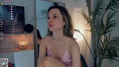 Snapshot of vibes_of_joy chatting on February 15, 2025, 9:16 am Mikky online show from February 15, 2025, 9:16 am