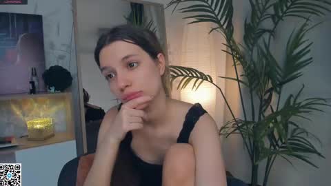 Snapshot of vibes_of_joy chatting on February 20, 2025, 1:30 pm Mikky online show from February 20, 2025, 1:30 pm