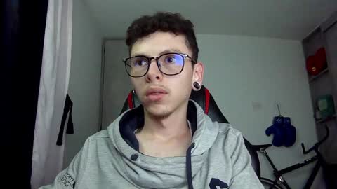 Snapshot of vicent_brais chatting on December 5, 2024, 7:27 am Vicent Brais online show from December 5, 2024, 7:27 am