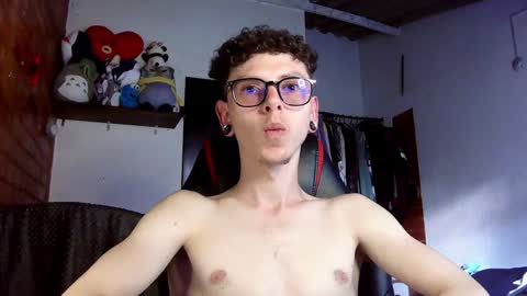 Snapshot of vicent_brais chatting on January 28, 2025, 10:12 pm Vicent Brais online show from January 28, 2025, 10:12 pm