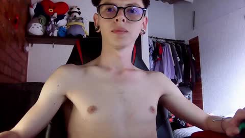 Snapshot of vicent_brais chatting on January 30, 2025, 9:25 pm Vicent Brais online show from January 30, 2025, 9:25 pm