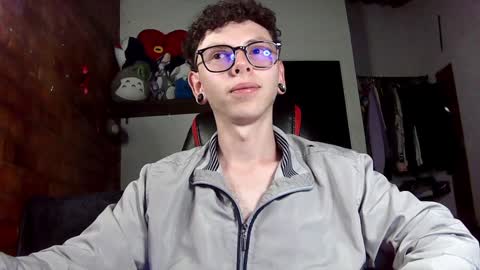 Snapshot of vicent_brais chatting on February 2, 2025, 1:55 am Vicent Brais online show from February 2, 2025, 1:55 am