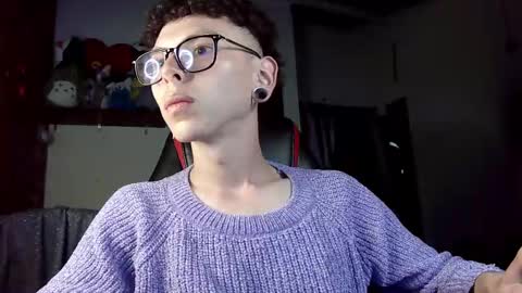 Snapshot of vicent_brais chatting on February 13, 2025, 1:50 am Vicent Brais online show from February 13, 2025, 1:50 am