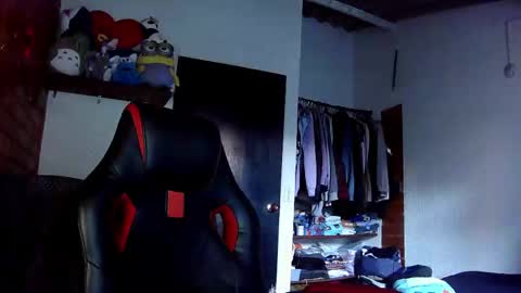 Snapshot of vicent_brais chatting on March 3, 2025, 10:10 pm Vicent Brais online show from March 3, 2025, 10:10 pm