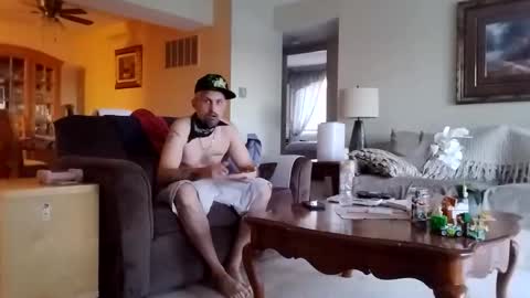 Snapshot of viciouzz1 chatting on November 5, 2025, 10:21 pm viciouzz1 online show from November 5, 2025, 10:21 pm