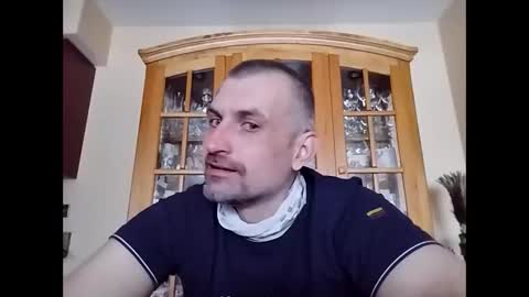 Snapshot of viciouzz1 chatting on December 2, 2025, 7:31 pm viciouzz1 online show from December 2, 2025, 7:31 pm