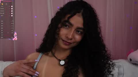 vicky_curly online show from November 1, 2025, 12:01 am