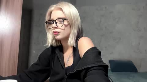 Victoria online show from January 16, 2026, 6:28 am