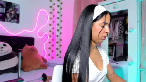 Snapshot of vickysth1 chatting on September 28, 2025, 12:16 am VICTORIA 3 online show from September 28, 2025, 12:16 am