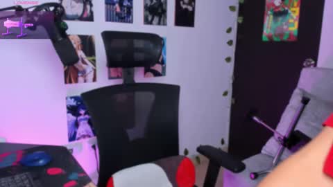 Snapshot of vickysth1 chatting on September 29, 2025, 10:36 pm VICTORIA 3 online show from September 29, 2025, 10:36 pm