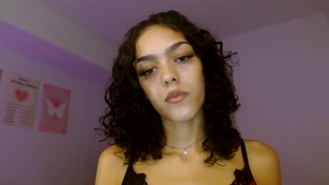 Goddess Victory  online show from November 5, 2025, 12:43 am